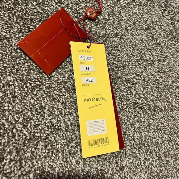 Red Bead-Accent Sweetheart Gown - Picture 6 of 6